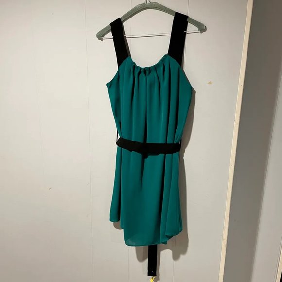 Teal Blue Dress with Black Tie - Picture 2 of 6